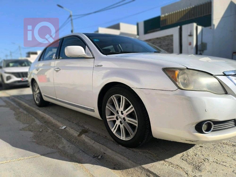 تويوتا أفالون